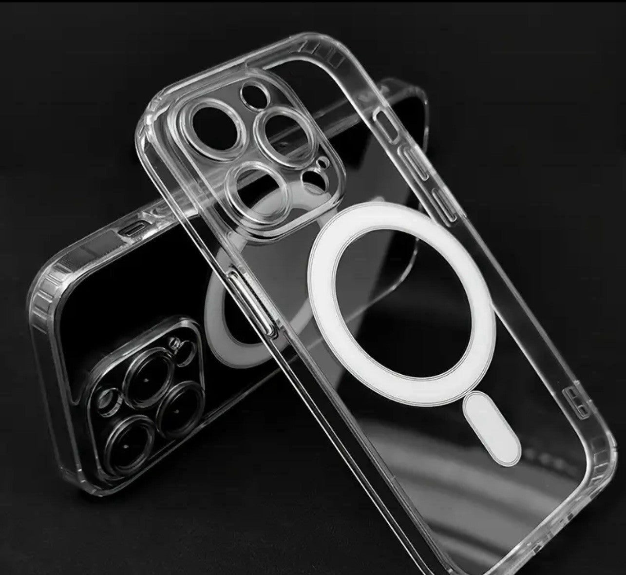Clear Protective Cover Made of Luxury Transparent PC Acrylic for iPhone 15 Pro Max, Featuring Magnetic Camera Protection.